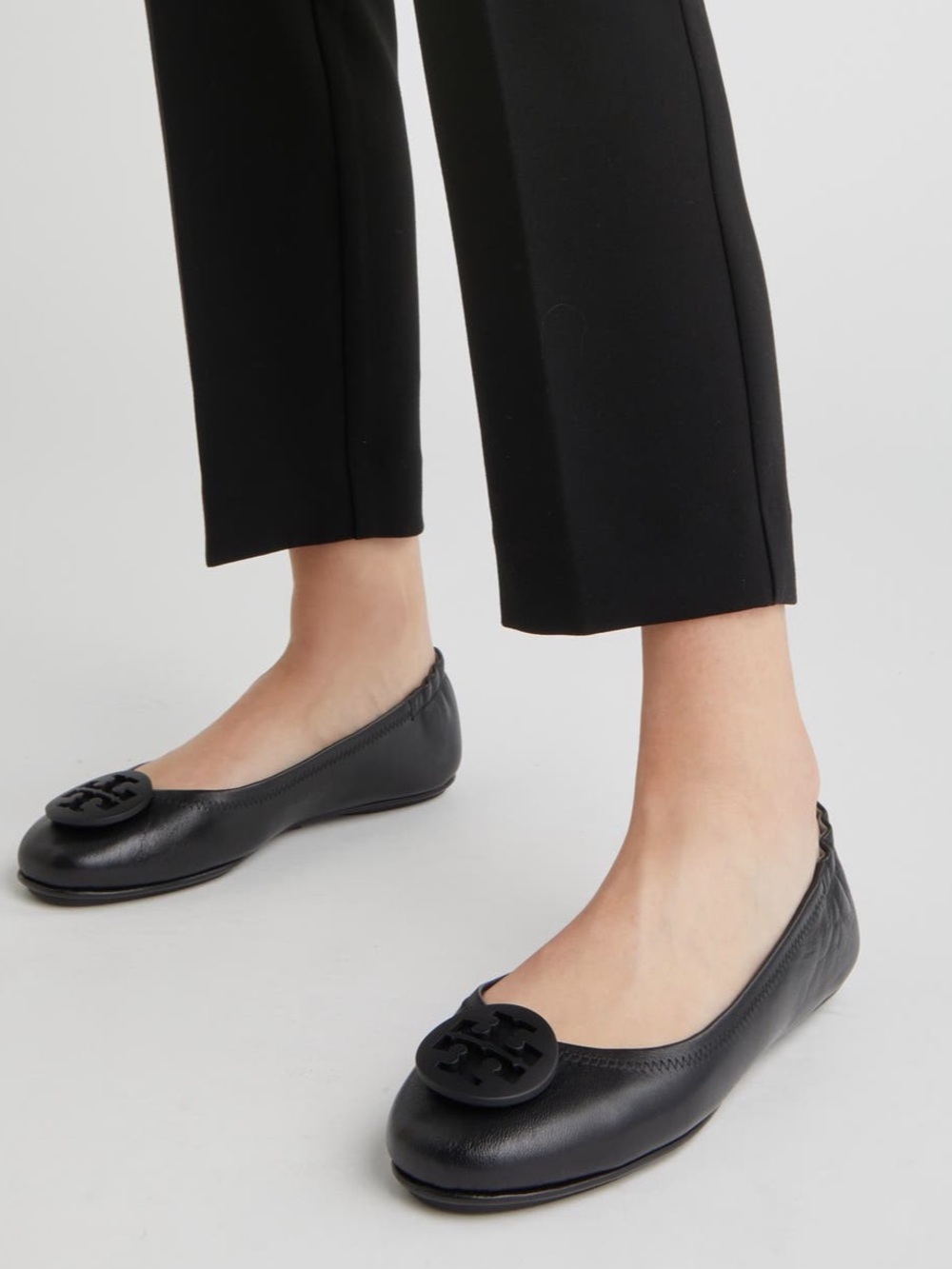 Tory Burch Minnie Travel Black Ballet Flats - Picture 1 of 7